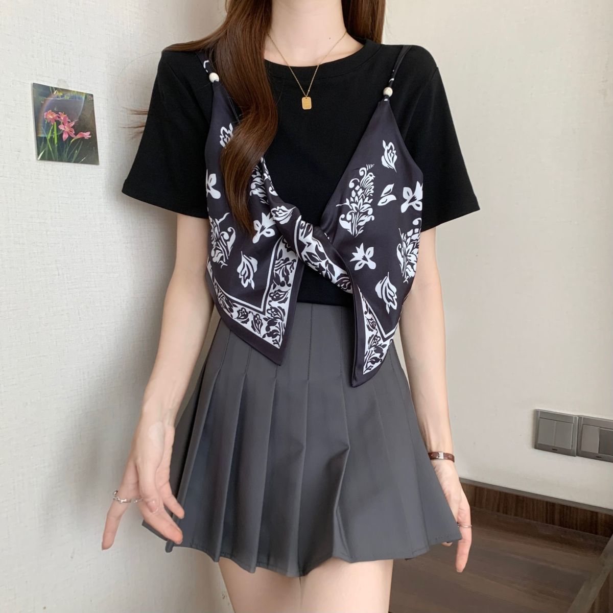 サテン フェイクツーセット リボンディテール ストラップ 半袖 Tシャツ レディース トップス