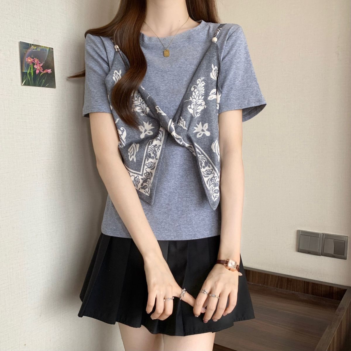 サテン フェイクツーセット リボンディテール ストラップ 半袖 Tシャツ レディース トップス