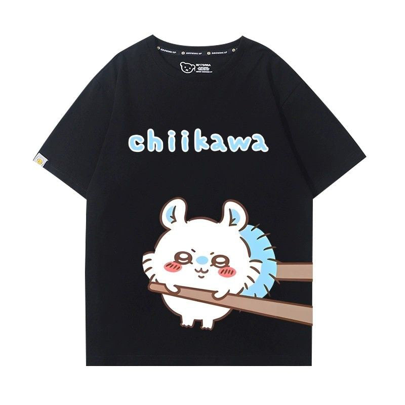 ちいかわシリーズ トップス 箸で挟まれる モモンガ ユニセックス 半袖Ｔシャツ