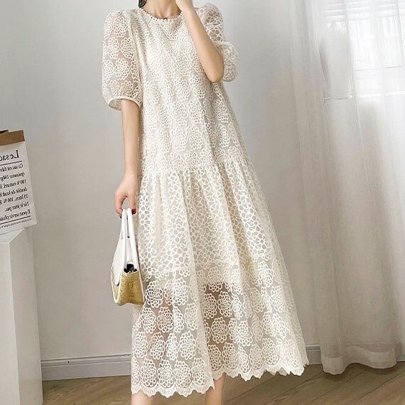 着痩せ ロング パフスリーブ 半袖 レースワンピース 大人カジュアル fashion ootd 夏コーデ ファッション coordinateコーディネート 夏服 カジュアルコーデ 今日のコーデ 大人コーデ レディース