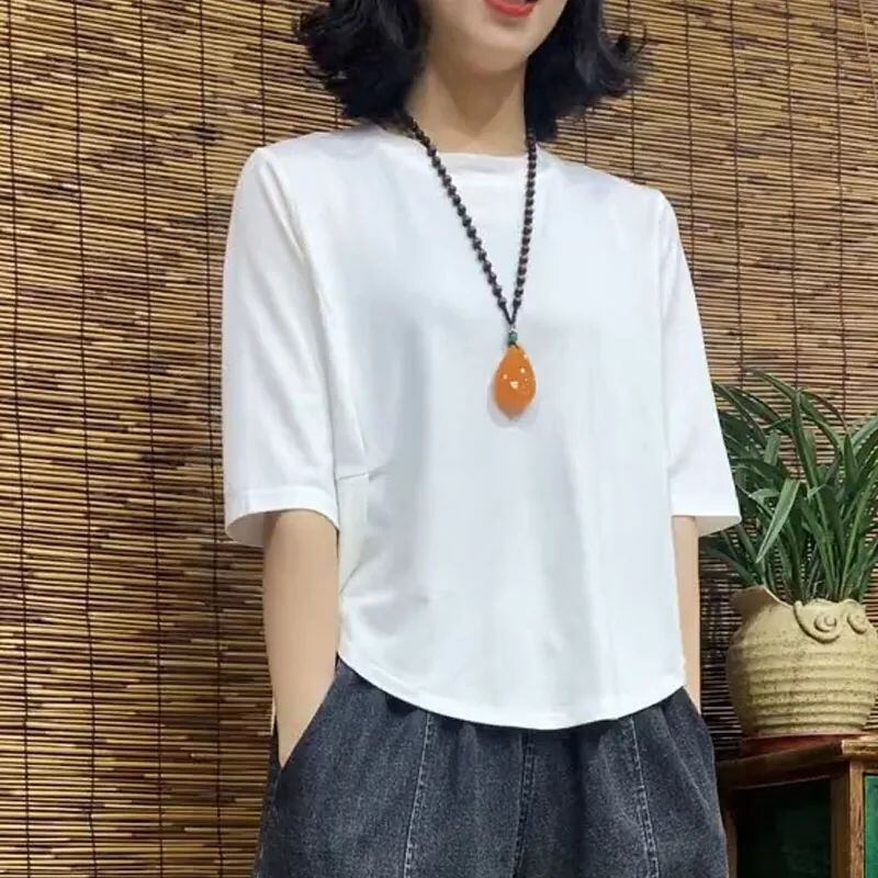 超かわいい 森ガール 無地 ラウンドネック 定番 半袖 Tシャツ 大人カジュアル fashion ootd 夏コーデ ファッション coordinateコーディネート 夏服 カジュアルコーデ 今日のコーデ 大人コーデ レディース