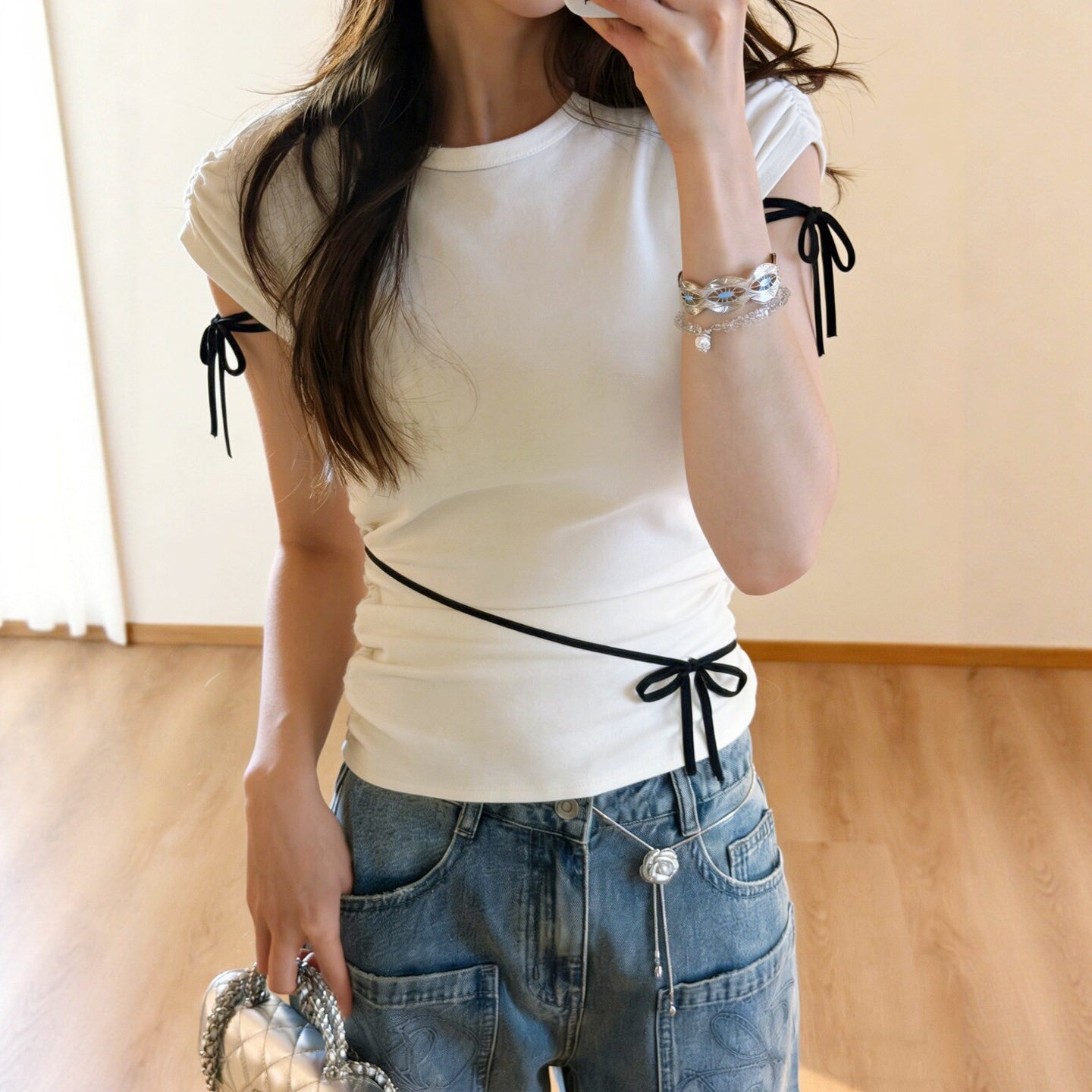 バイカラーリボンデザインスリムTシャツ